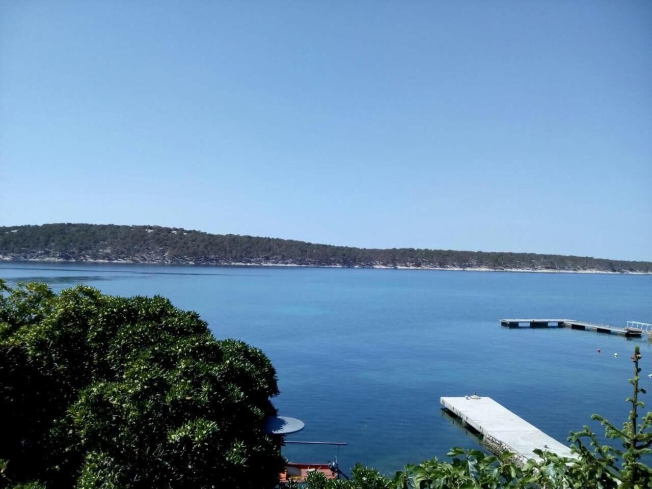 Apartments Petar - 6M From The Sea Barbat na Rabu Εξωτερικό φωτογραφία