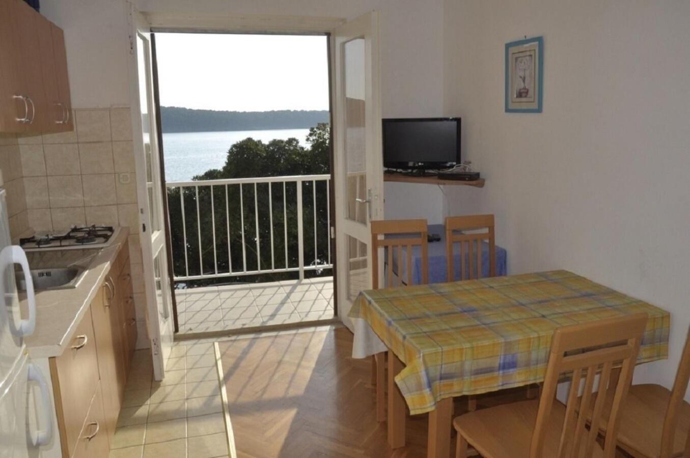 Apartments Petar - 6M From The Sea Barbat na Rabu Εξωτερικό φωτογραφία