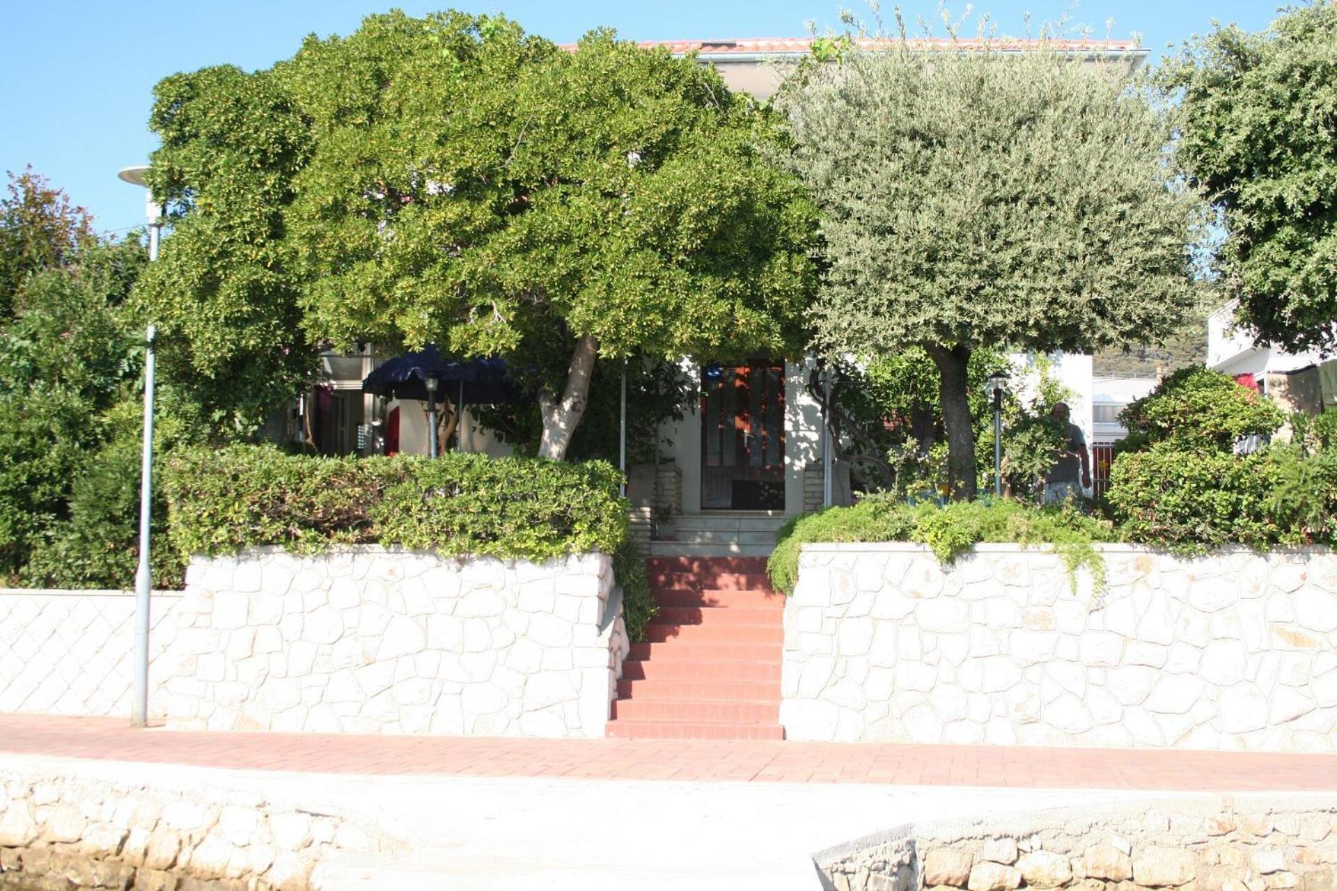 Apartments Petar - 6M From The Sea Barbat na Rabu Εξωτερικό φωτογραφία
